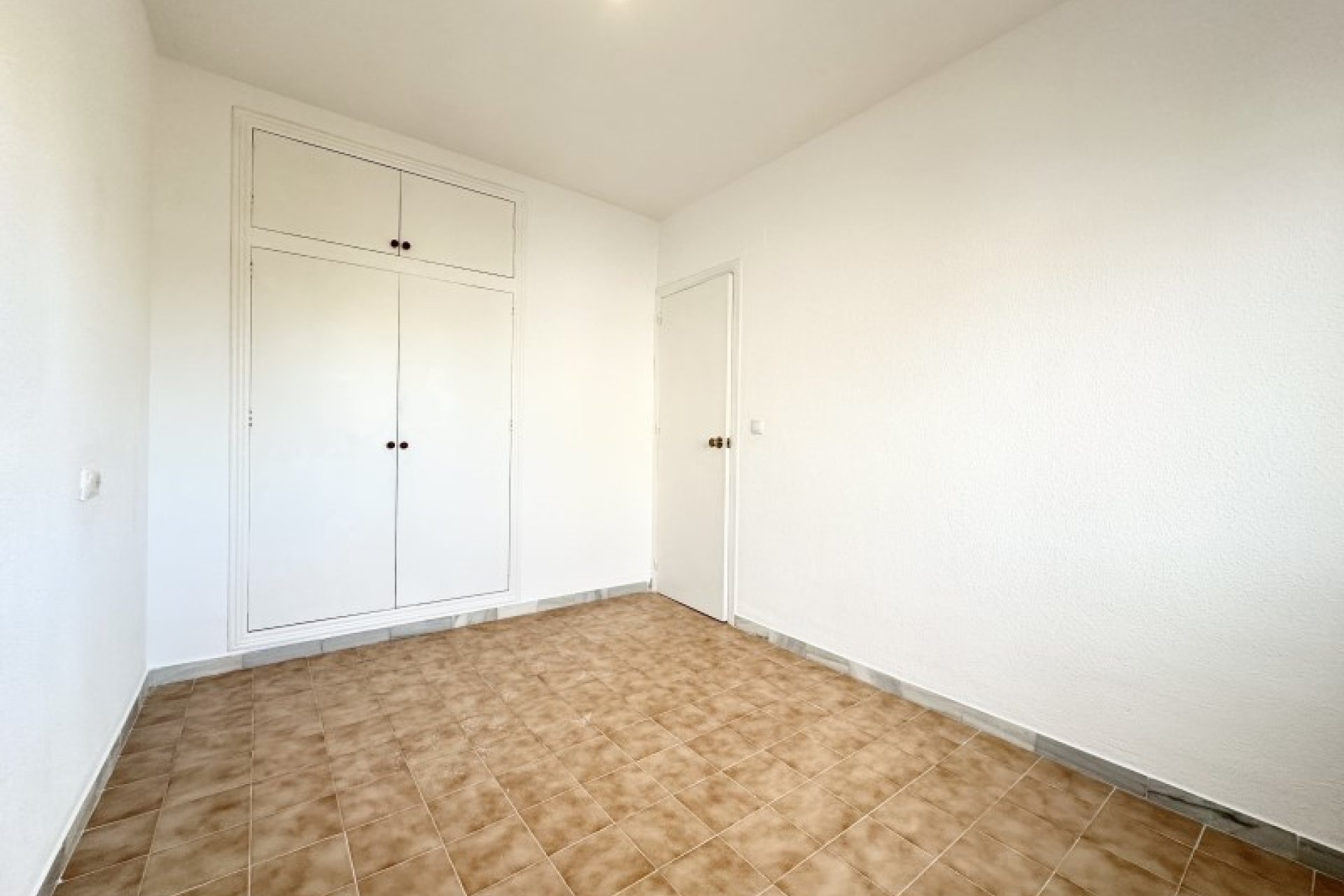 Herverkoop - Town House -
Torrevieja - Costa Blanca