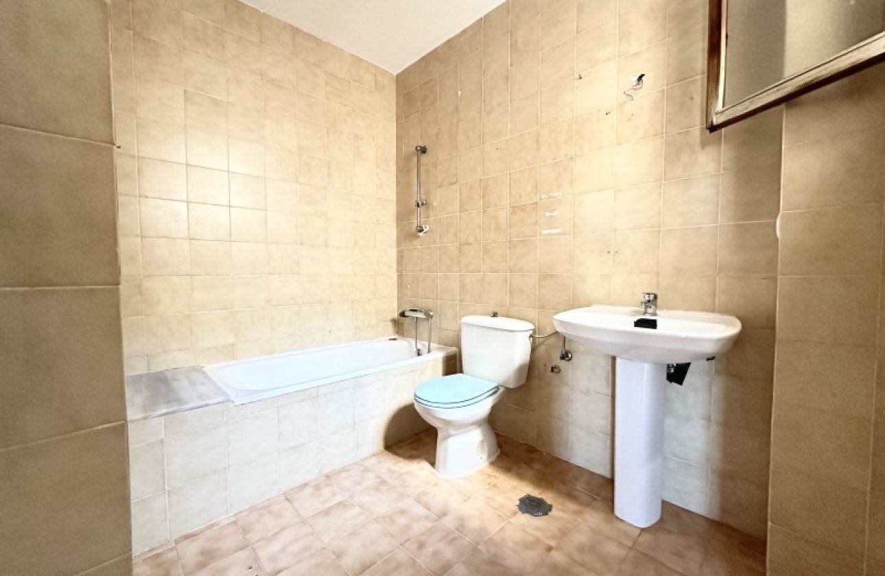 Herverkoop - Town House -
Torrevieja - Costa Blanca