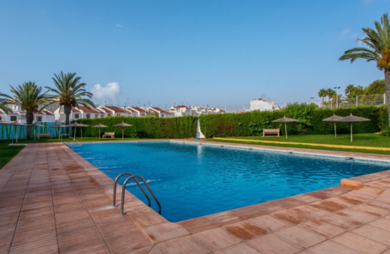 Herverkoop - Town House -
Torrevieja - Costa Blanca