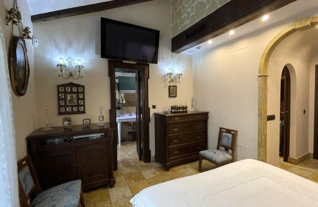 Herverkoop - Town House -
Torrevieja - Costa Blanca