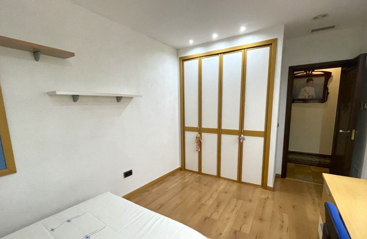 Herverkoop - Town House -
Torrevieja - Costa Blanca