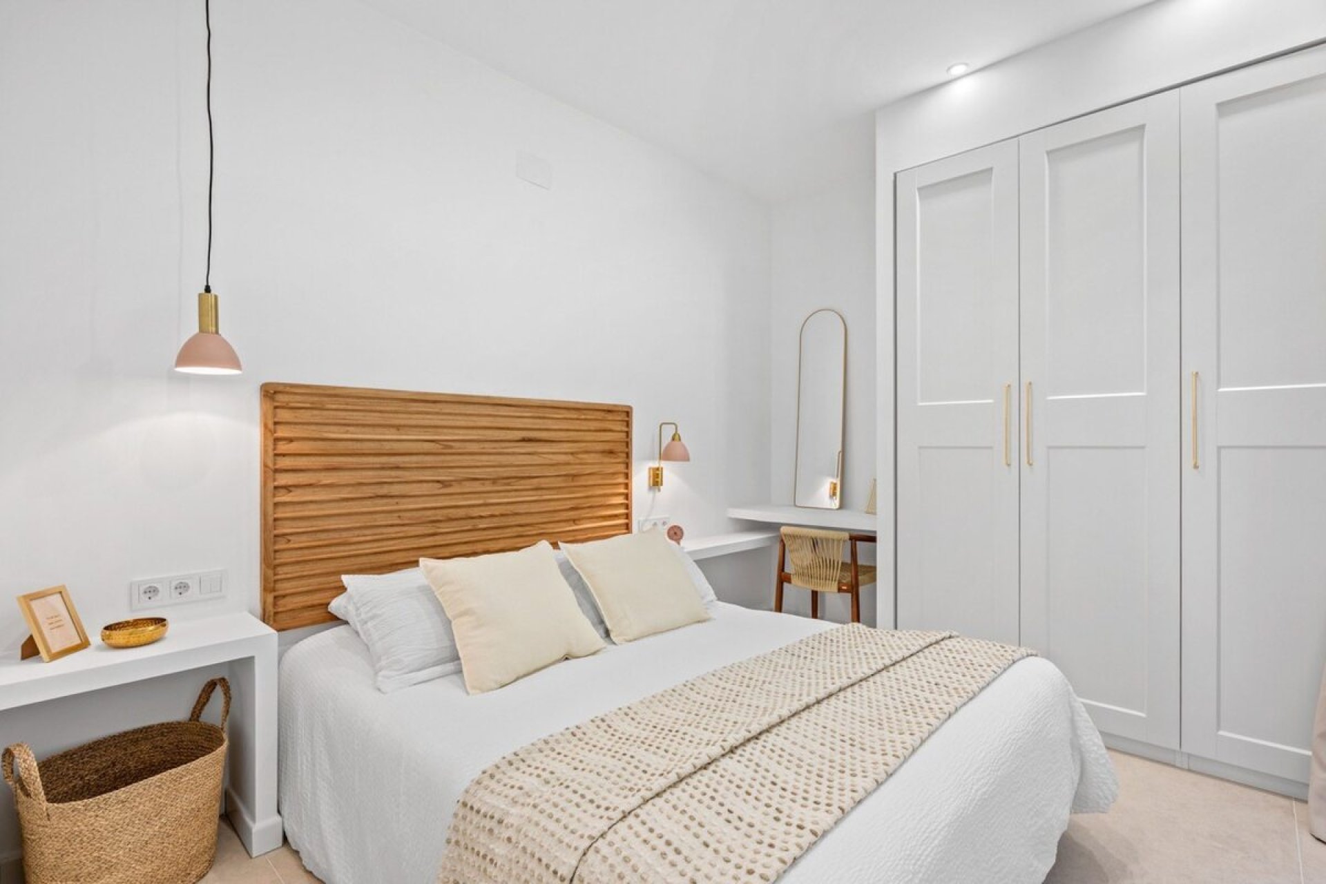 Herverkoop - Town House -
Torrevieja - Costa Blanca