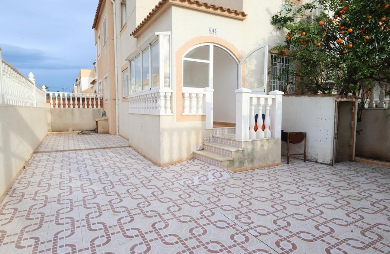 Herverkoop - Town House -
Torrevieja - Costa Blanca