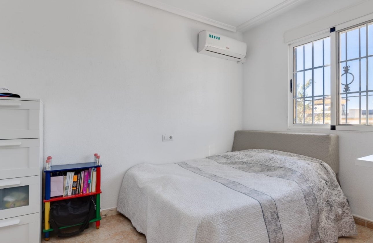 Herverkoop - Town House -
Torrevieja - Costa Blanca