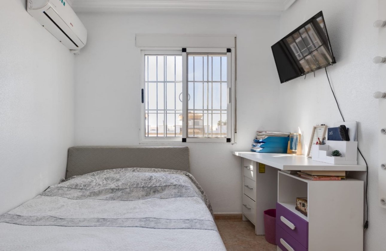 Herverkoop - Town House -
Torrevieja - Costa Blanca