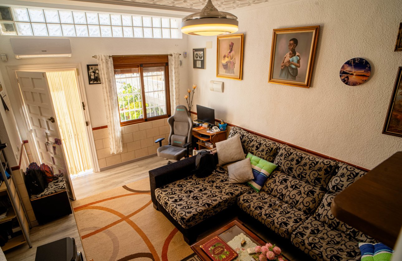 Herverkoop - Town House -
Torrevieja - Costa Blanca