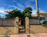 Herverkoop - Town House -
Torrevieja - Costa Blanca