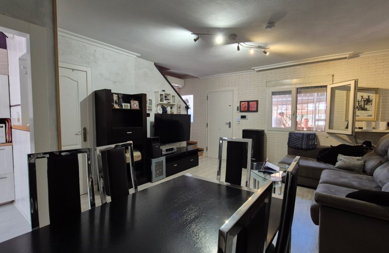 Herverkoop - Town House -
Torrevieja - Costa Blanca