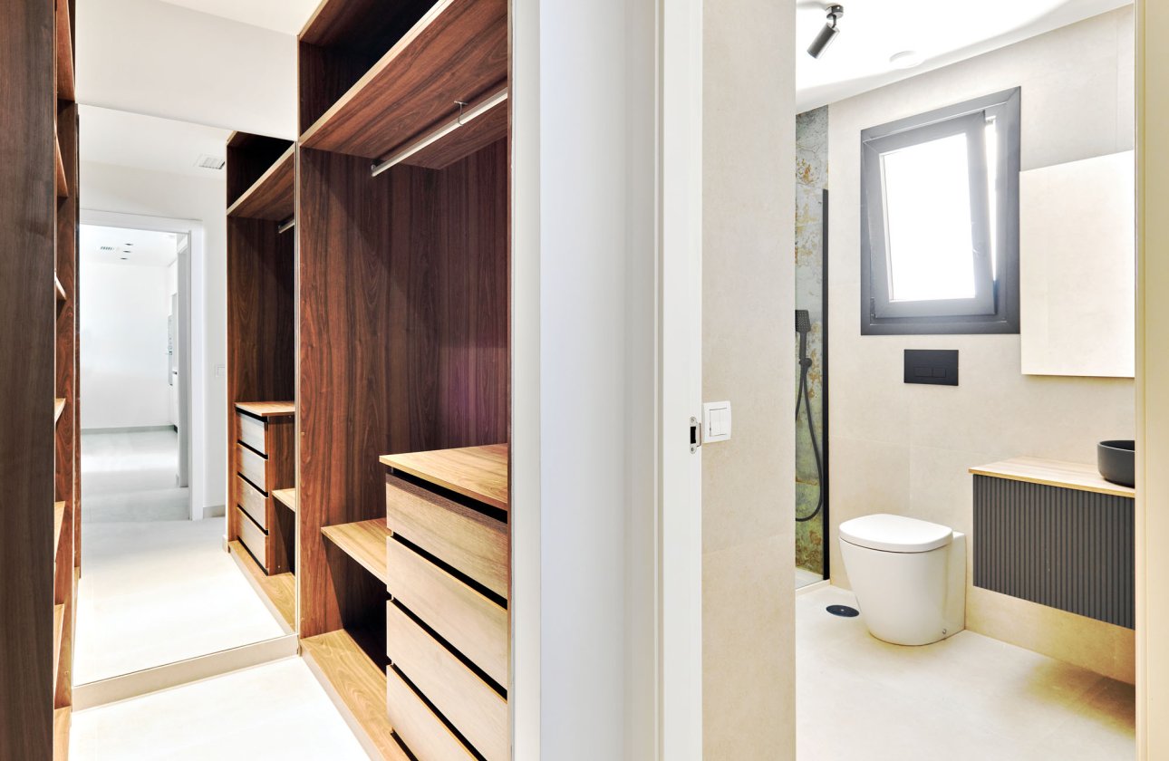 Herverkoop - Town House -
Torrevieja - Costa Blanca