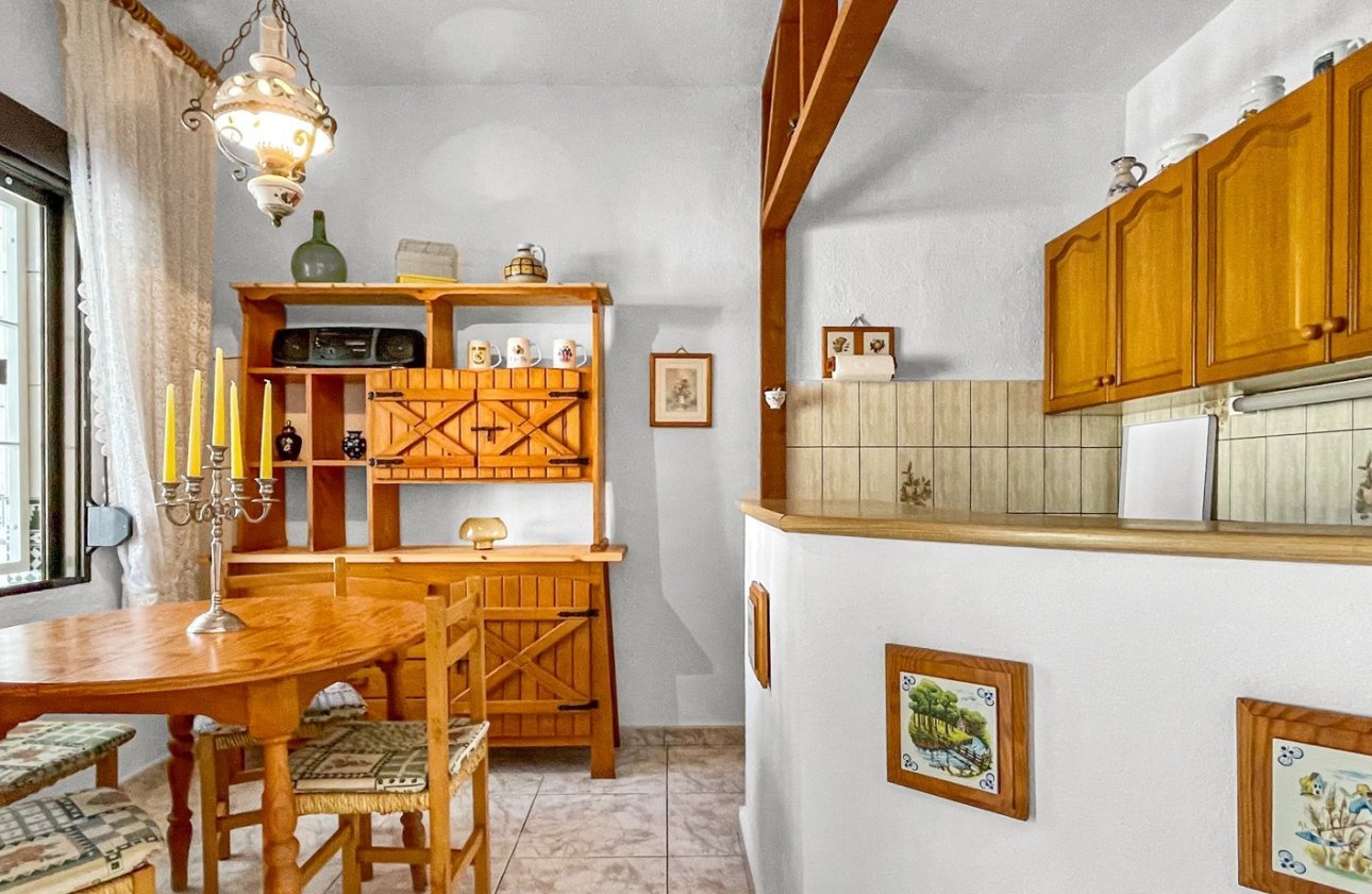 Herverkoop - Town House -
Torrevieja - Costa Blanca
