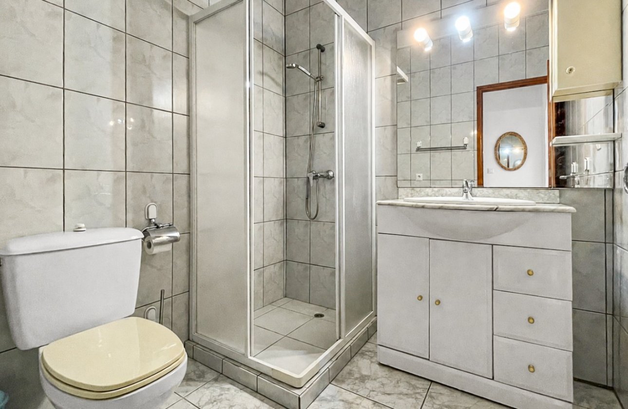 Herverkoop - Town House -
Torrevieja - Costa Blanca