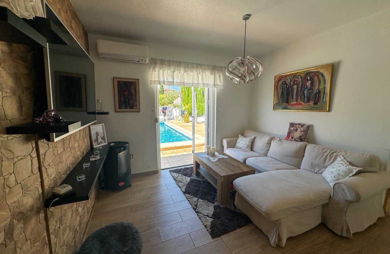 Herverkoop - Town House -
Torrevieja - Costa Blanca