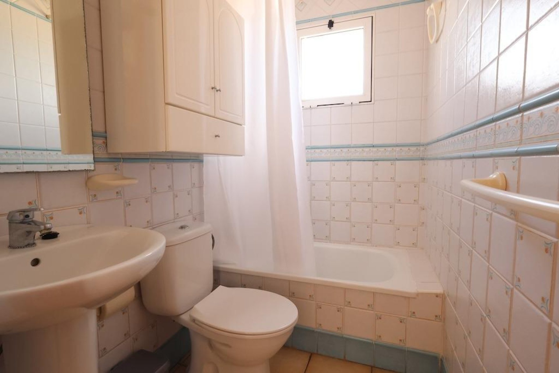 Herverkoop - Town House -
Torrevieja - Costa Blanca