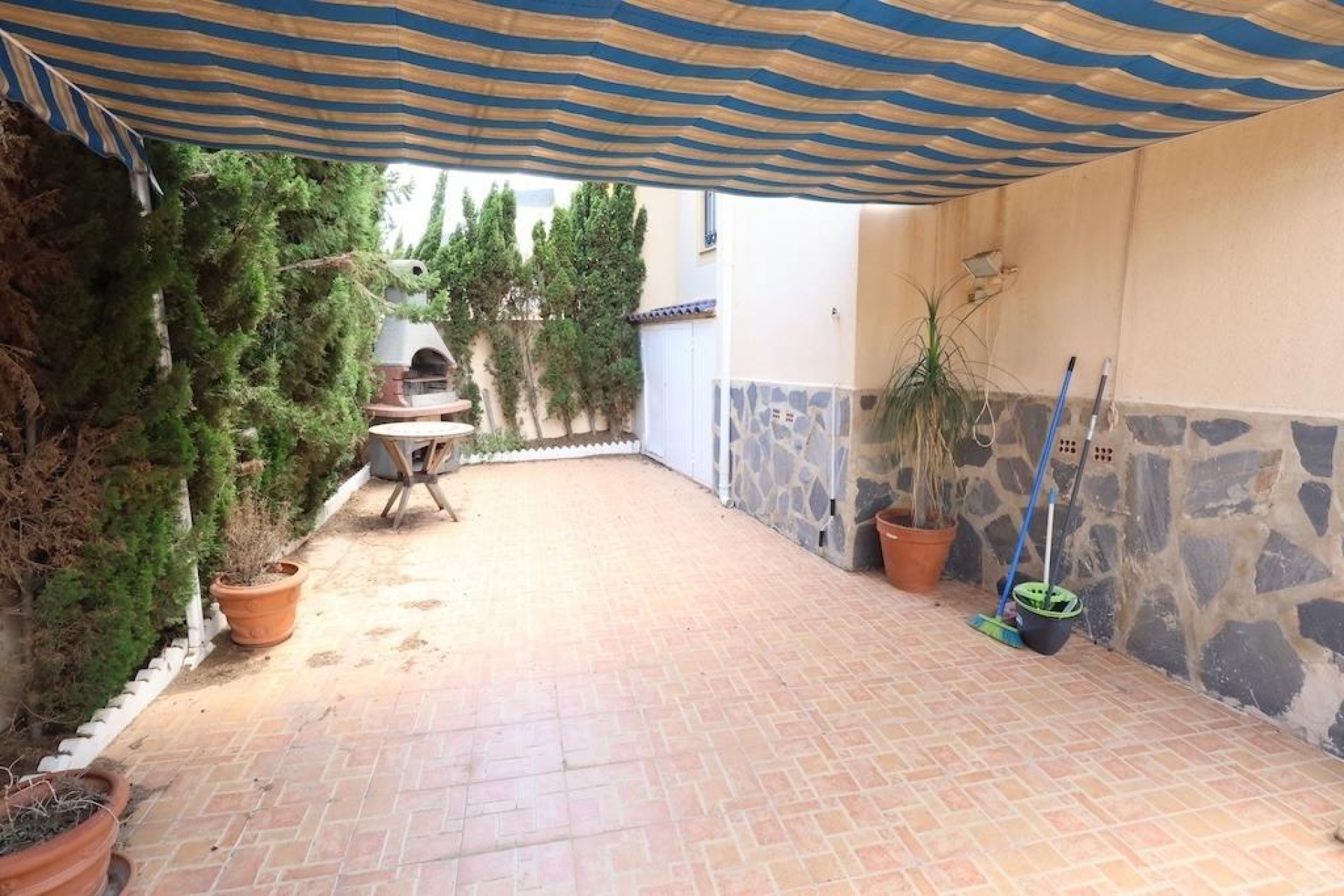 Herverkoop - Town House -
Torrevieja - Costa Blanca
