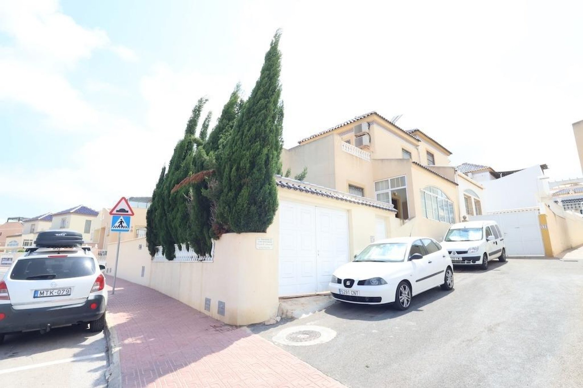 Herverkoop - Town House -
Torrevieja - Costa Blanca