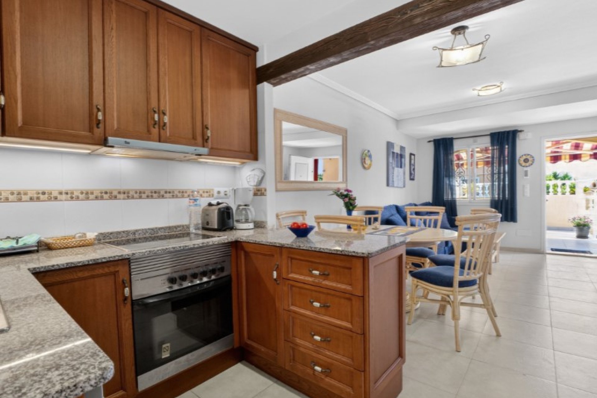 Herverkoop - Town House -
Torrevieja - Costa Blanca