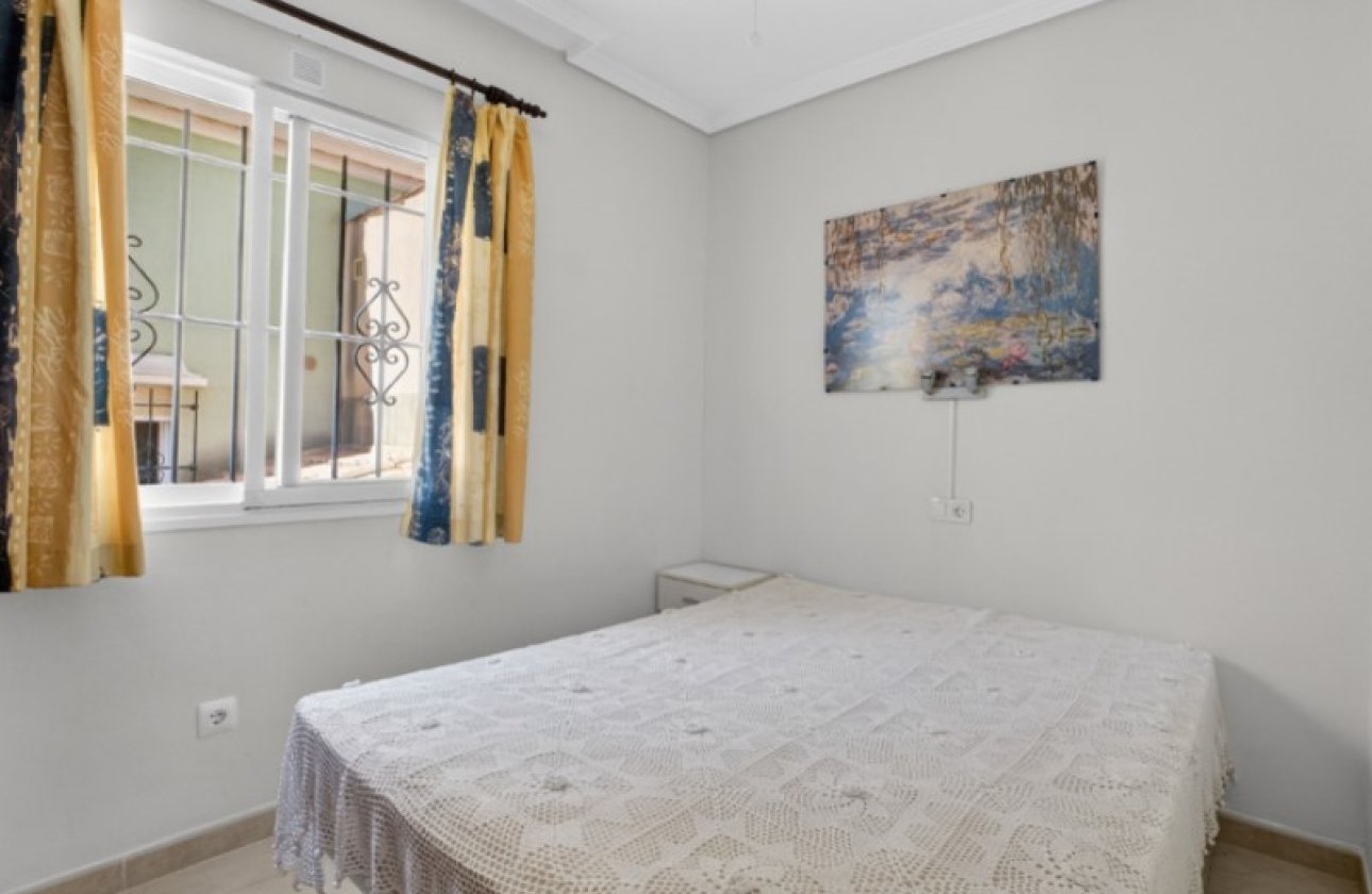 Herverkoop - Town House -
Torrevieja - Costa Blanca