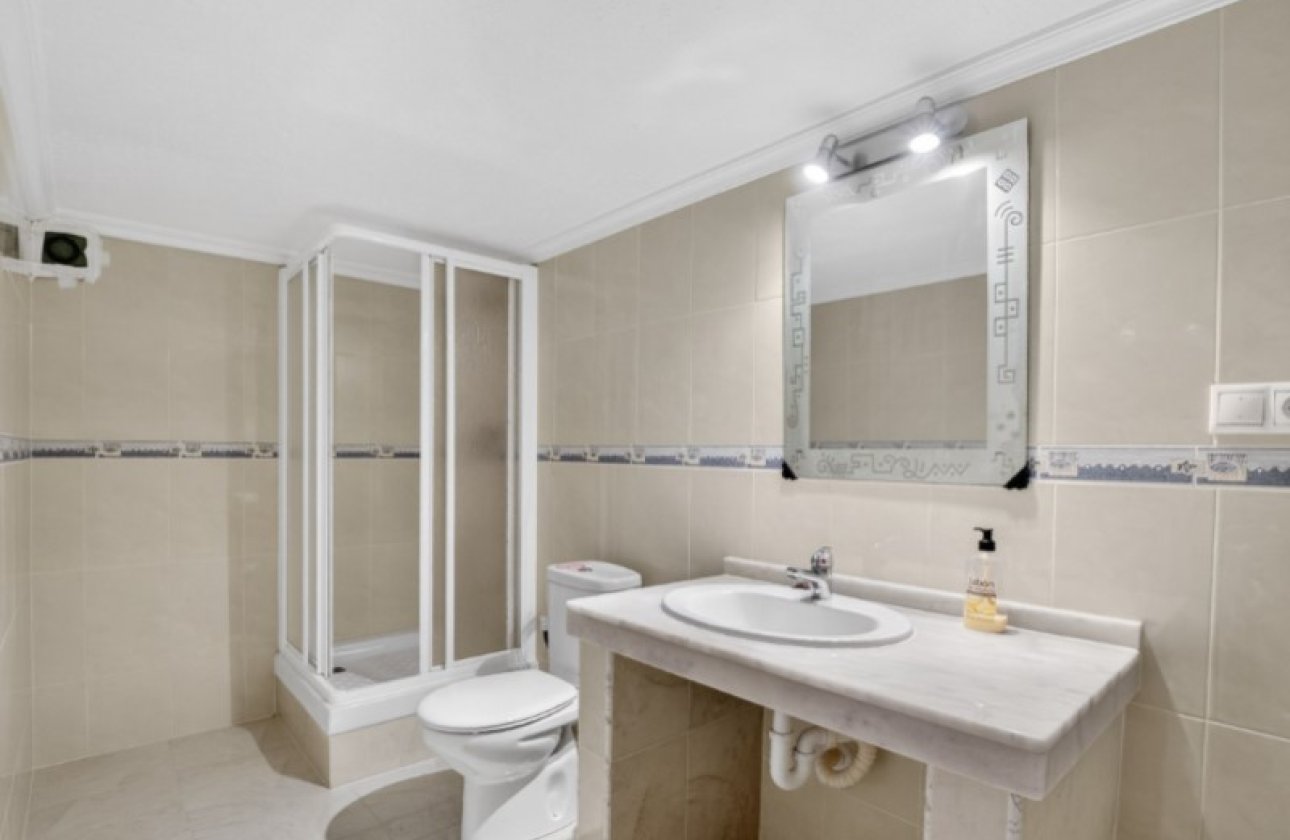 Herverkoop - Town House -
Torrevieja - Costa Blanca