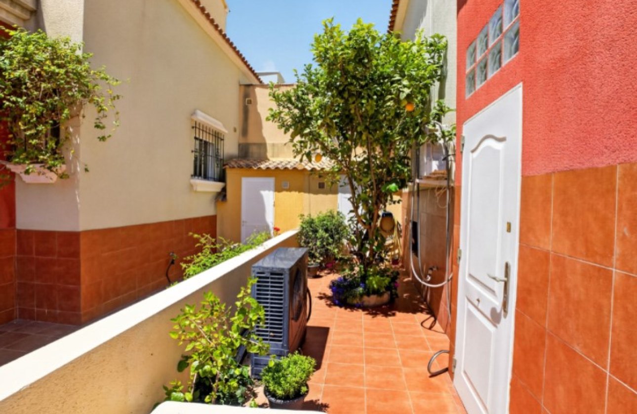 Herverkoop - Town House -
Torrevieja - Costa Blanca