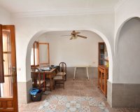 Herverkoop - Town House -
Torrevieja - Costa Blanca