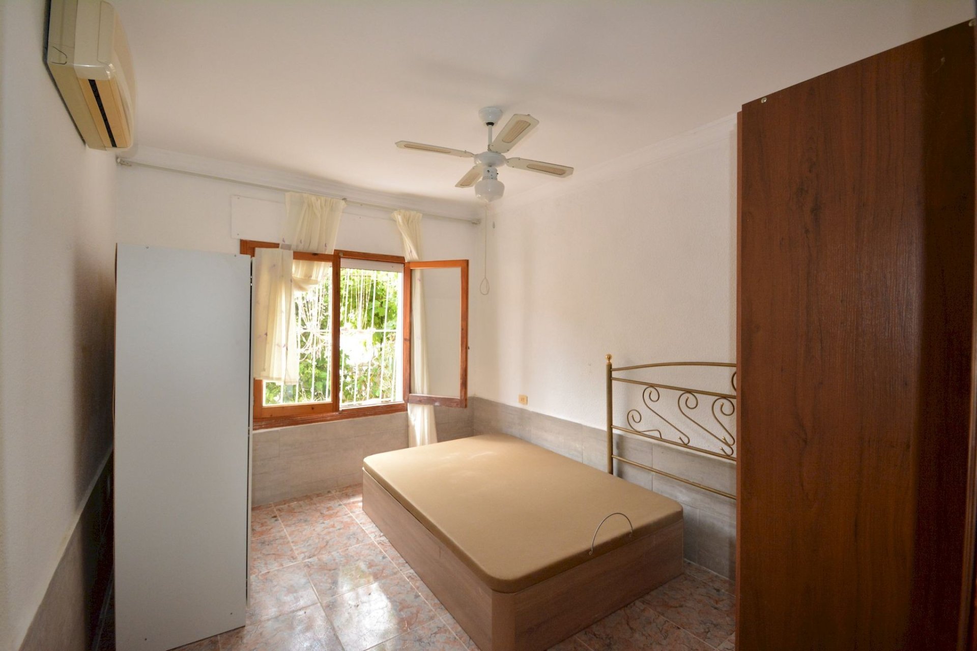 Herverkoop - Town House -
Torrevieja - Costa Blanca