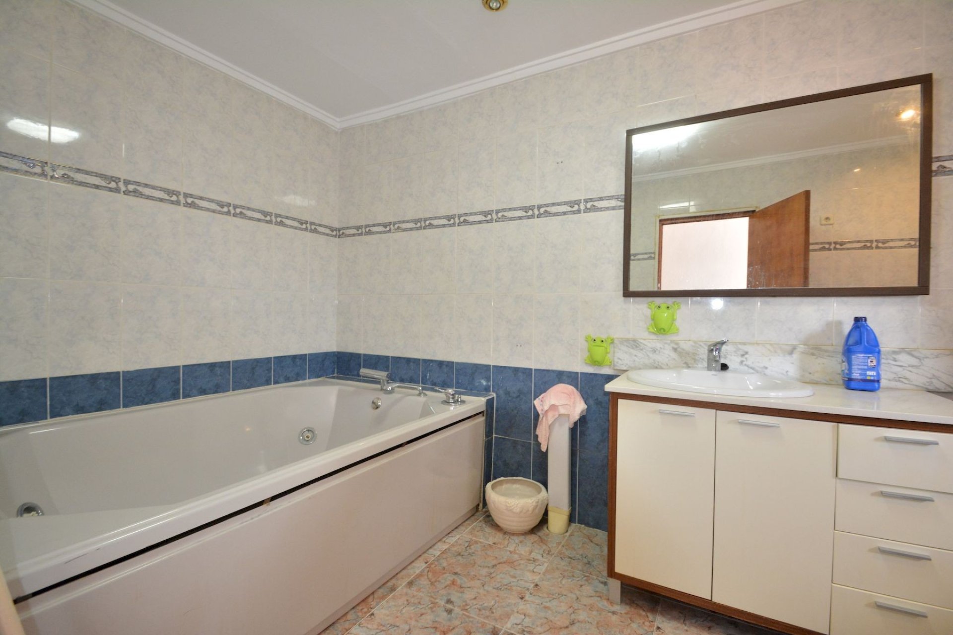 Herverkoop - Town House -
Torrevieja - Costa Blanca