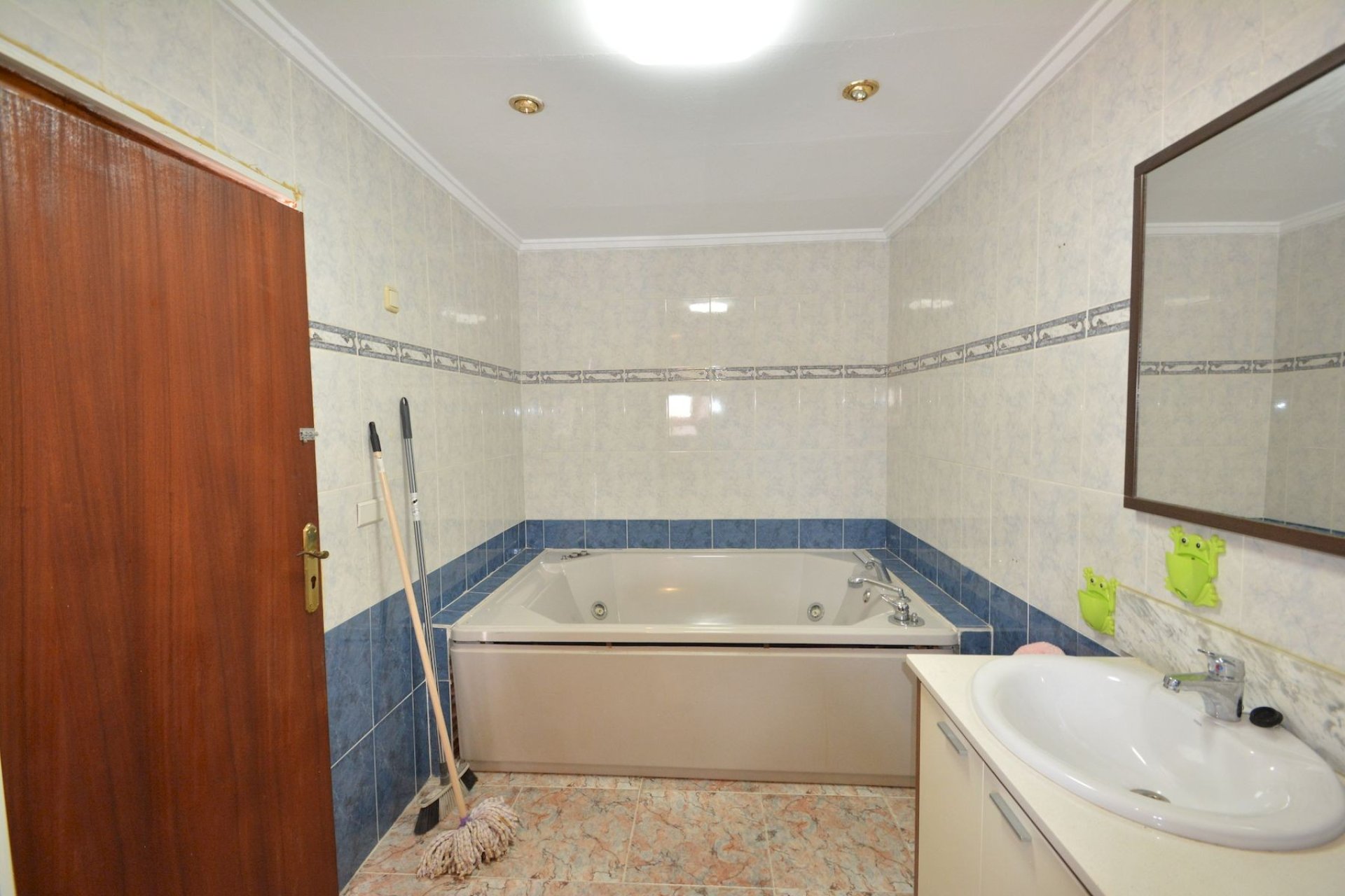 Herverkoop - Town House -
Torrevieja - Costa Blanca
