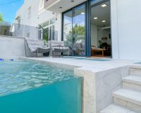 Herverkoop - Town House -
Torrevieja - Costa Blanca