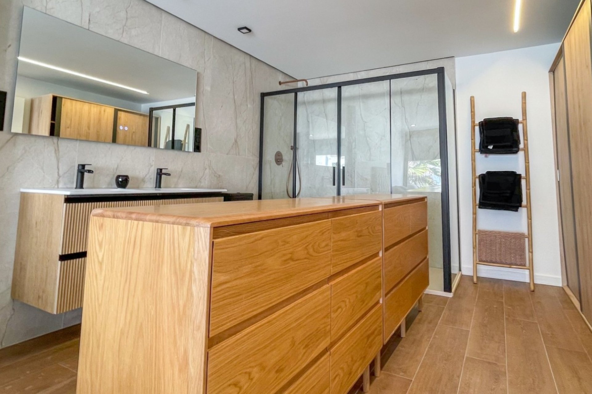 Herverkoop - Town House -
Torrevieja - Costa Blanca