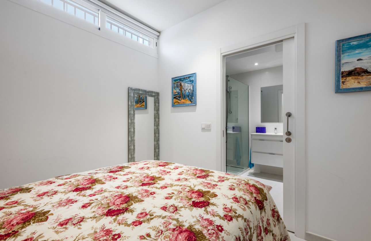 Herverkoop - Town House -
Torrevieja - Costa Blanca