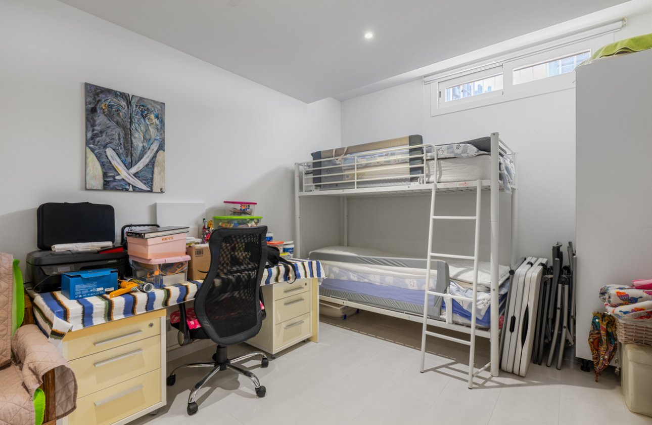 Herverkoop - Town House -
Torrevieja - Costa Blanca