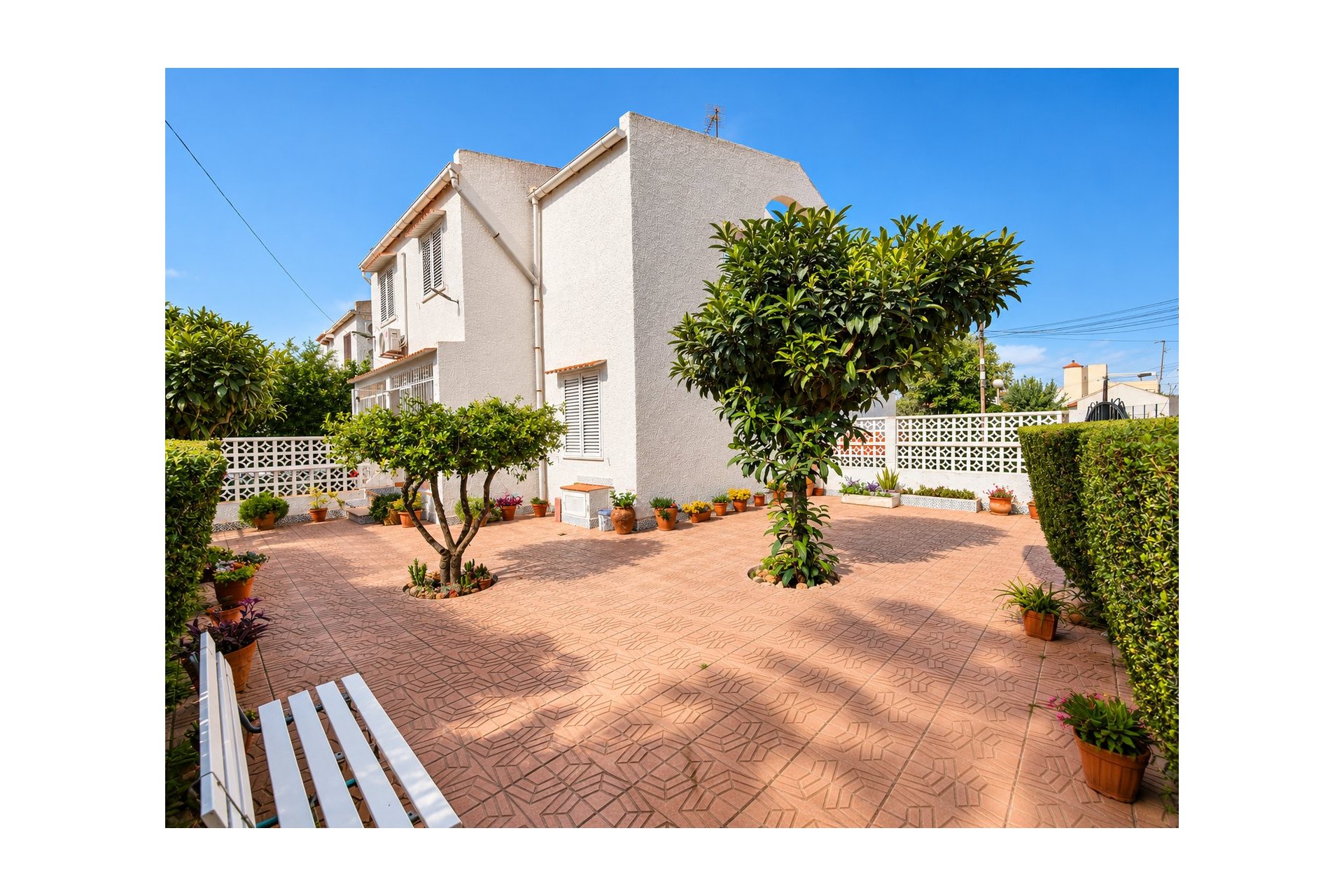 Herverkoop - Town House -
Torrevieja - Costa Blanca