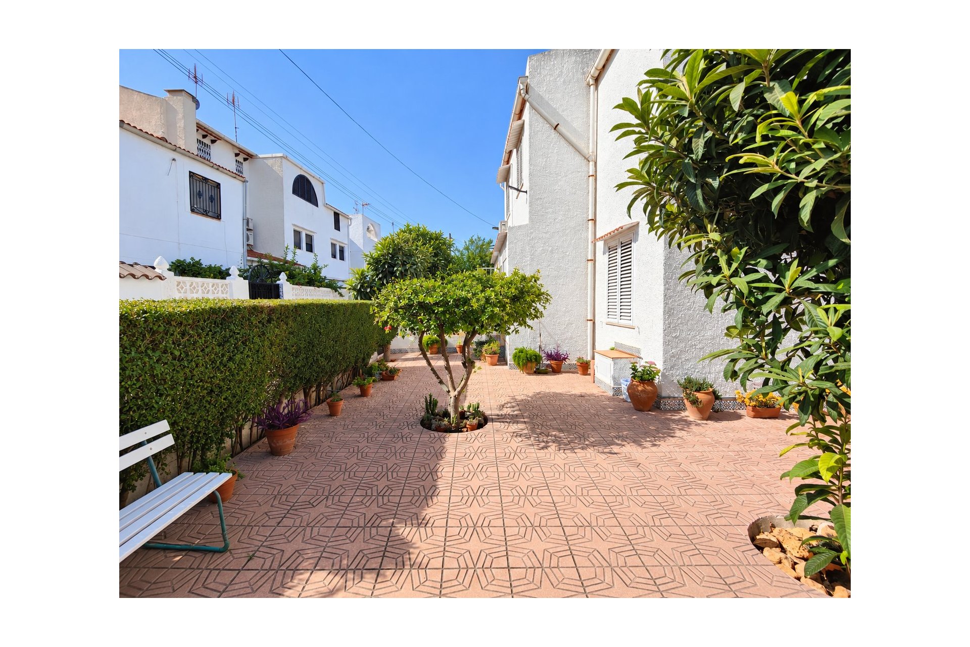 Herverkoop - Town House -
Torrevieja - Costa Blanca