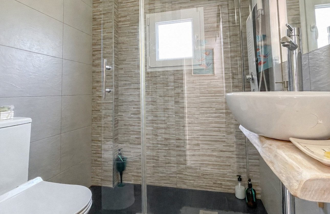 Herverkoop - Town House -
Torrevieja - Costa Blanca
