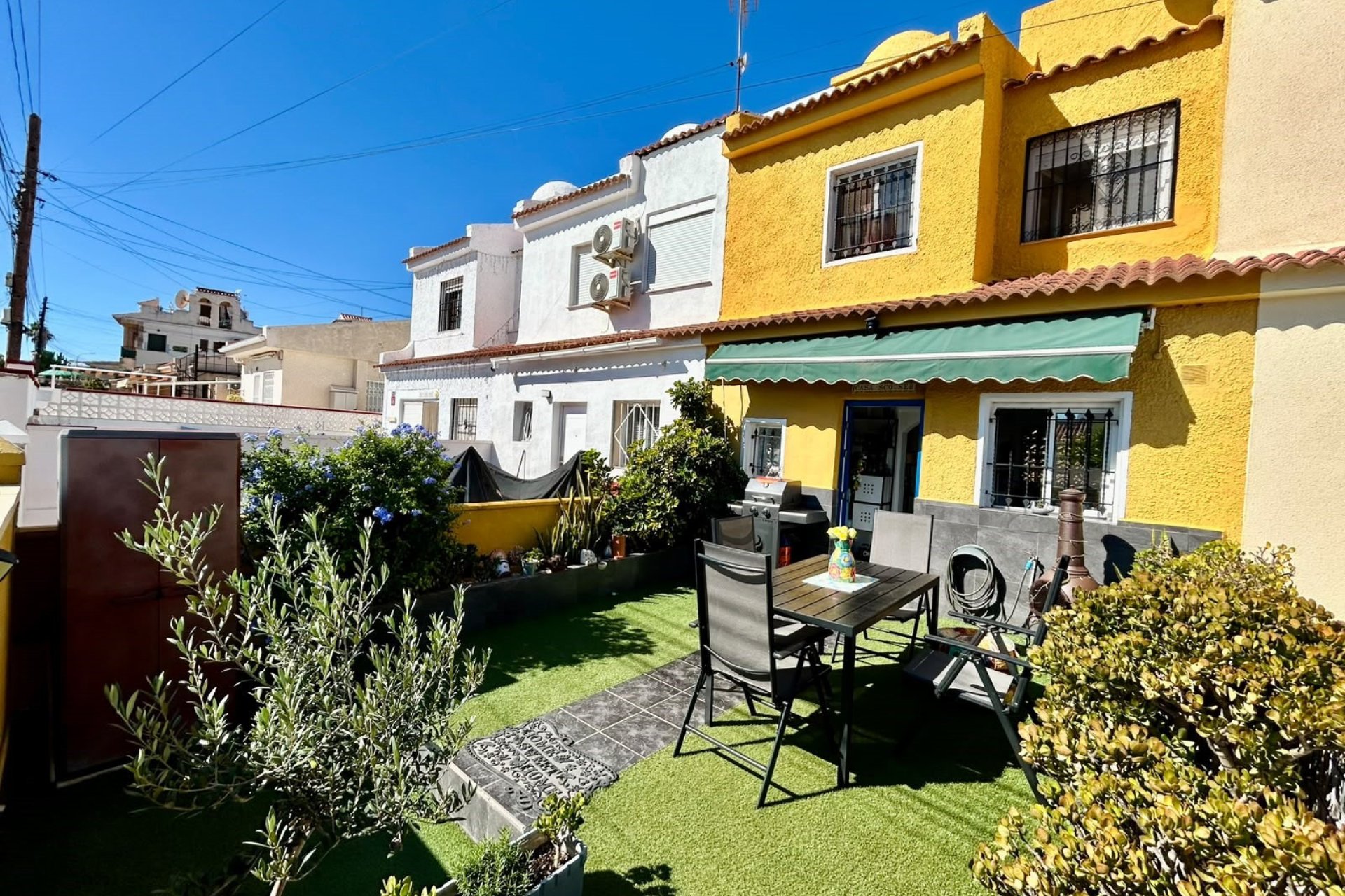 Herverkoop - Town House -
Torrevieja - Costa Blanca