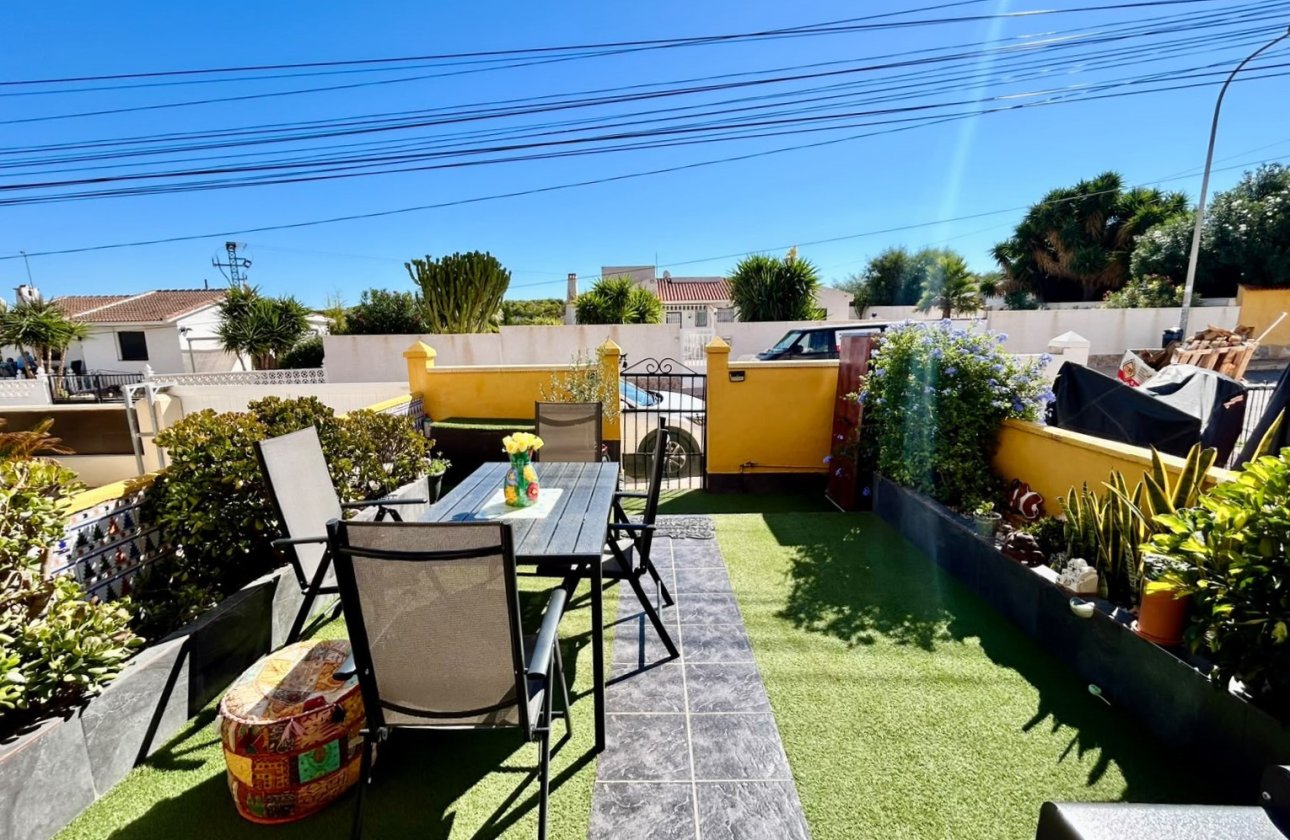Herverkoop - Town House -
Torrevieja - Costa Blanca
