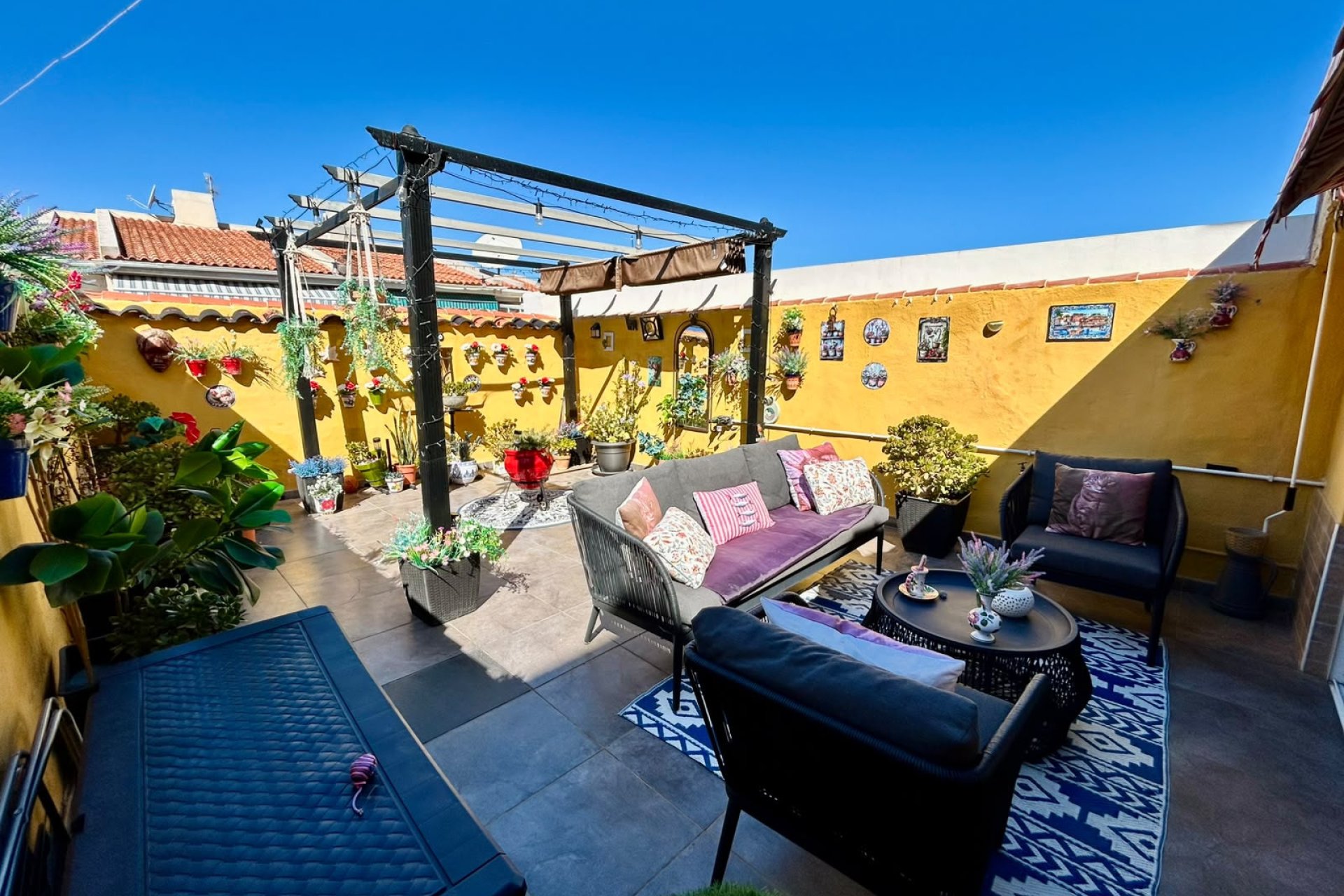 Herverkoop - Town House -
Torrevieja - Costa Blanca