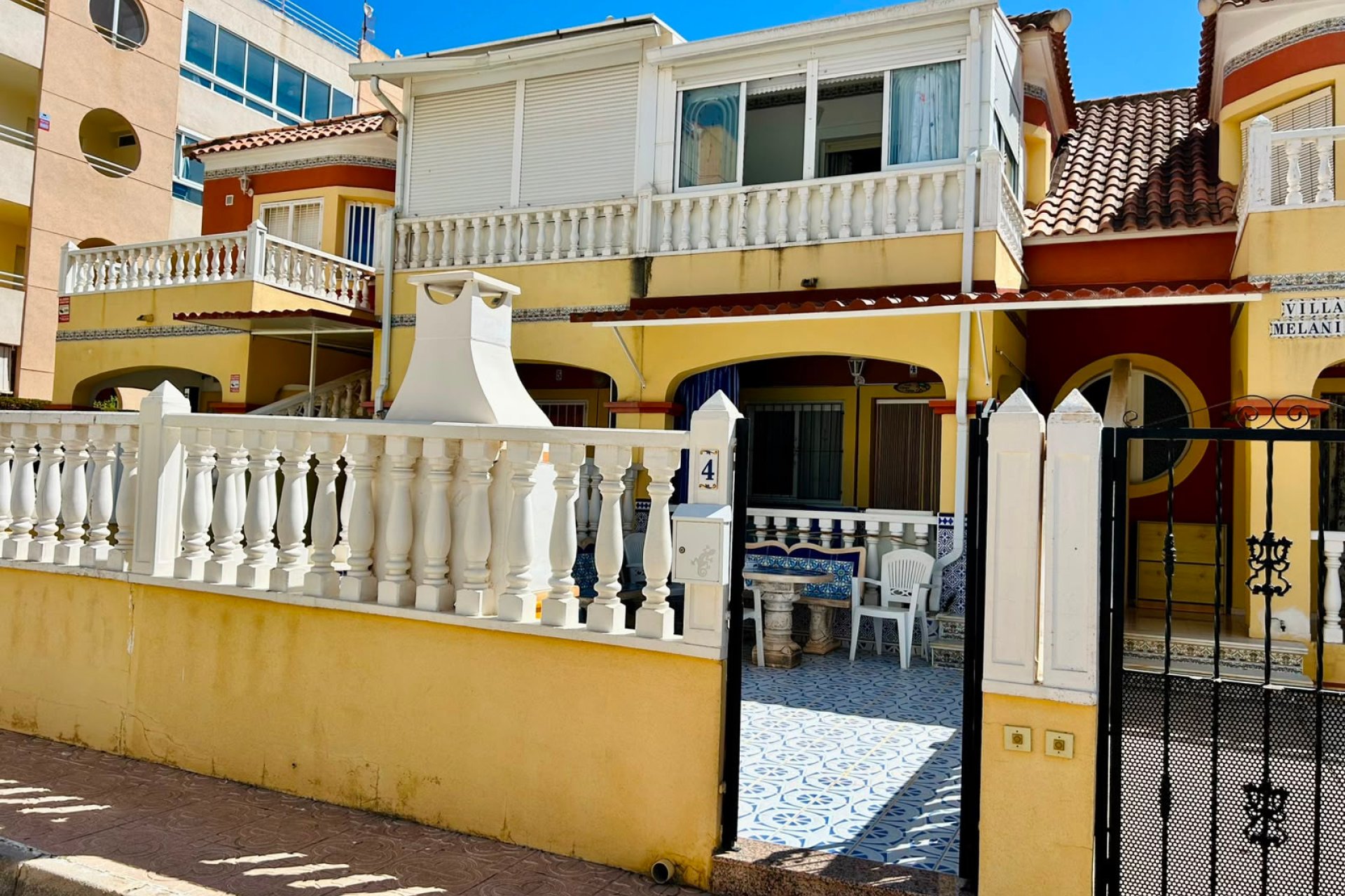 Herverkoop - Town House -
Torrevieja - Costa Blanca