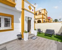 Herverkoop - Town House -
Torrevieja - Costa Blanca