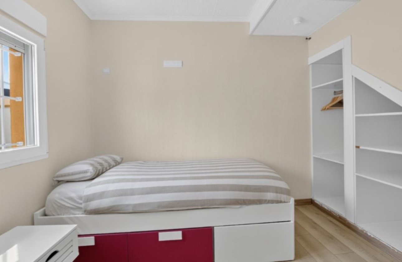 Herverkoop - Town House -
Torrevieja - Costa Blanca