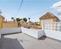 Herverkoop - Town House -
Torrevieja - Costa Blanca