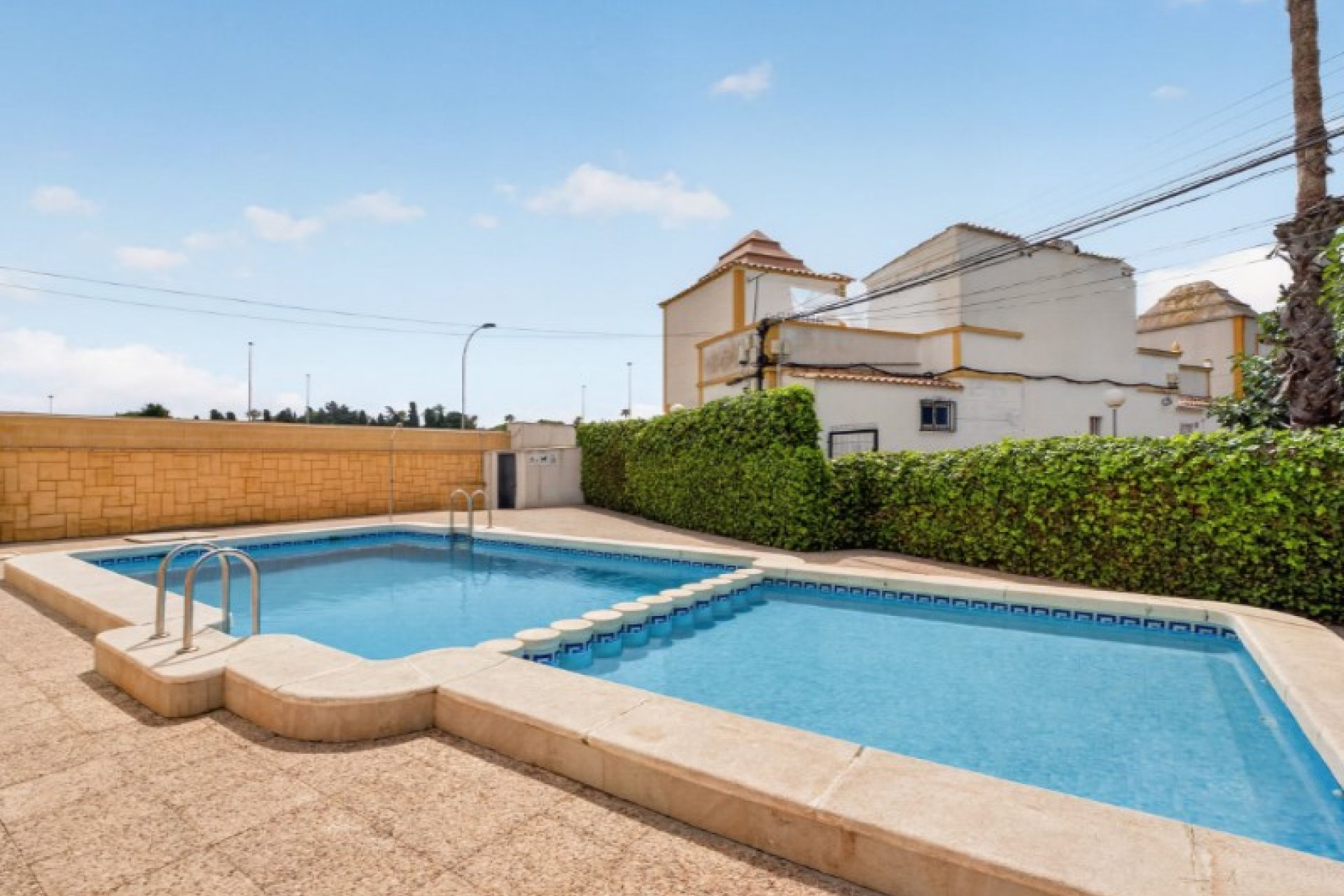 Herverkoop - Town House -
Torrevieja - Costa Blanca