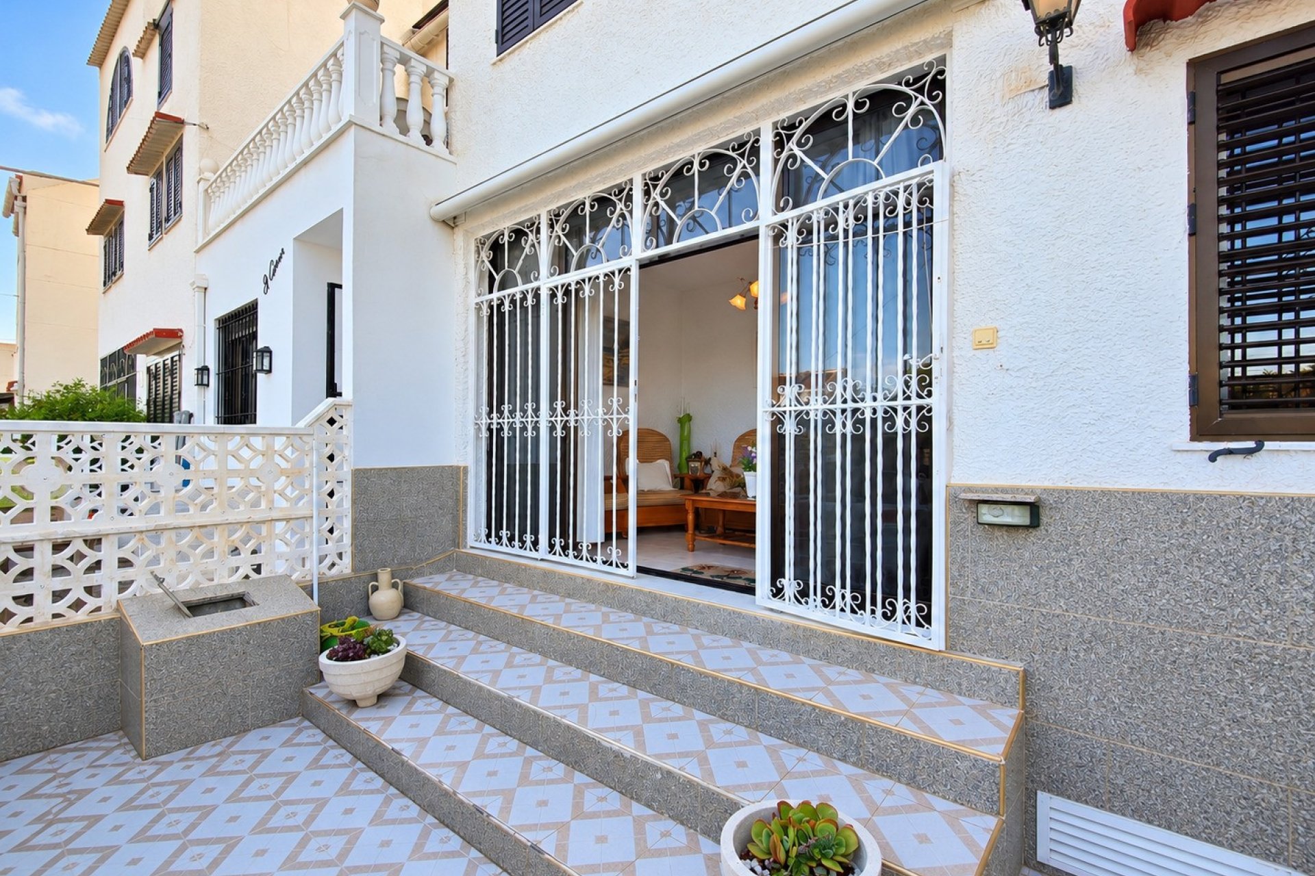 Herverkoop - Town House -
Torrevieja - Costa Blanca