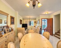 Herverkoop - Town House -
Torrevieja - Costa Blanca