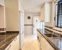 Herverkoop - Town House -
Torrevieja - Costa Blanca