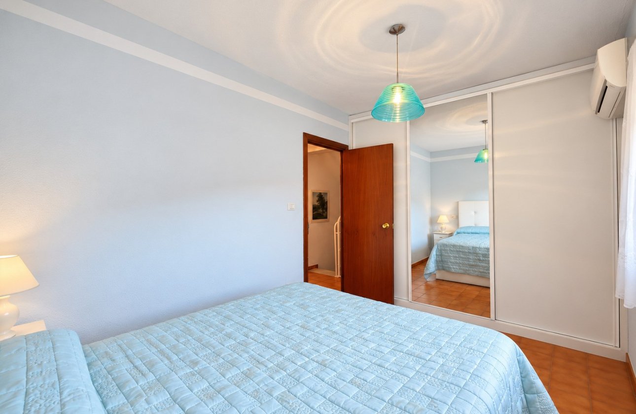 Herverkoop - Town House -
Torrevieja - Costa Blanca