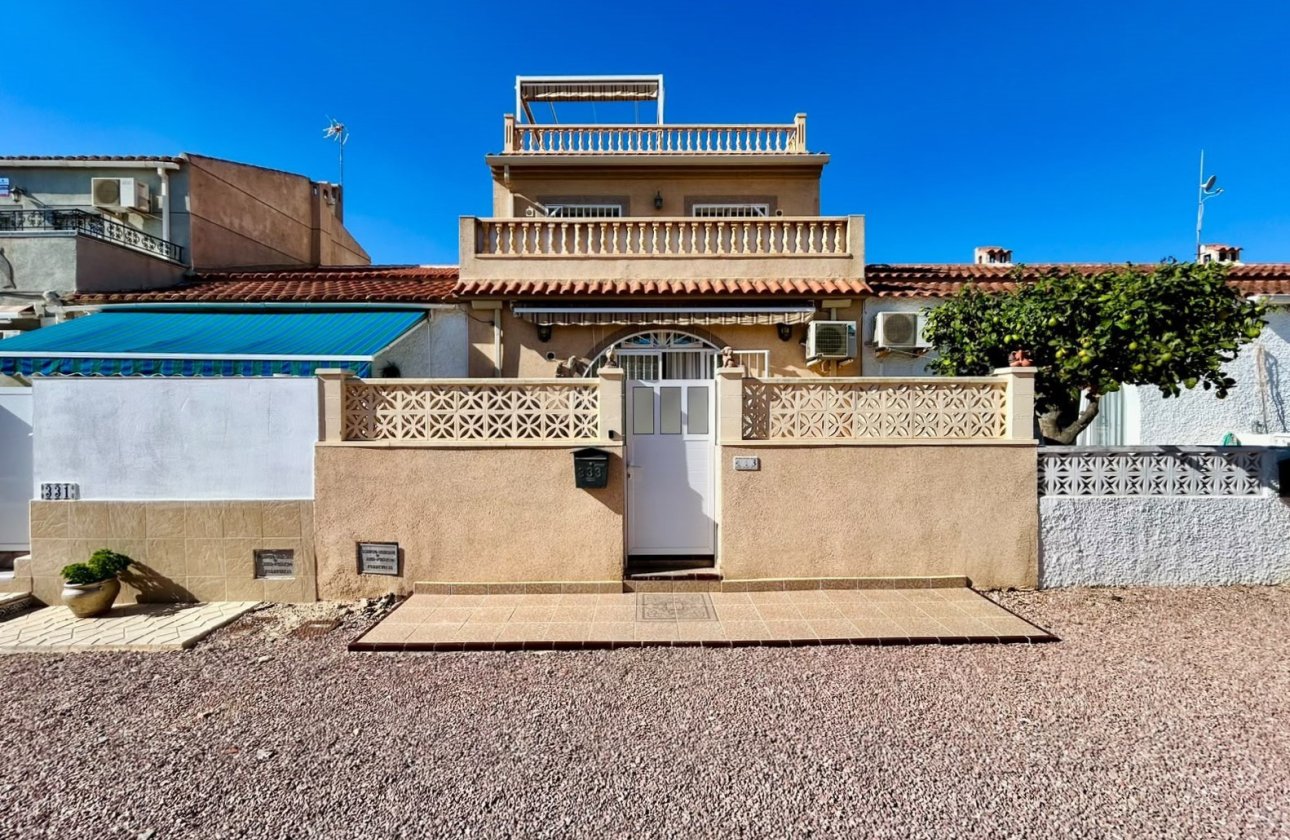 Herverkoop - Town House -
Torrevieja - Costa Blanca