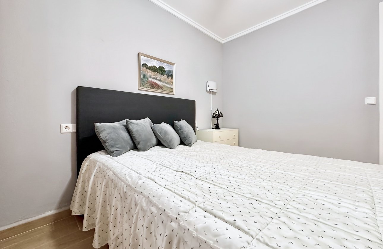 Herverkoop - Town House -
Torrevieja - Costa Blanca
