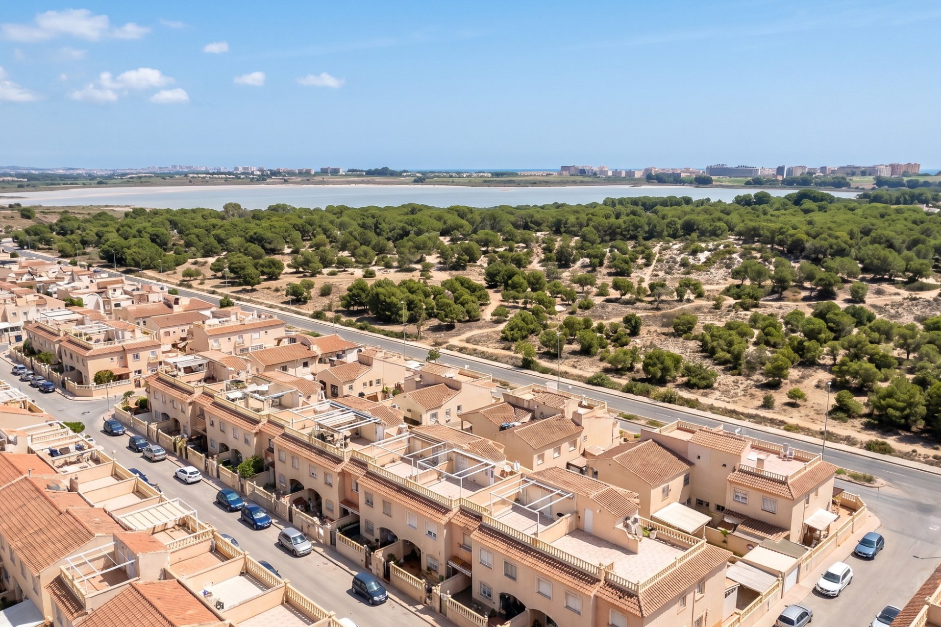 Herverkoop - Town House -
Torrevieja - Costa Blanca