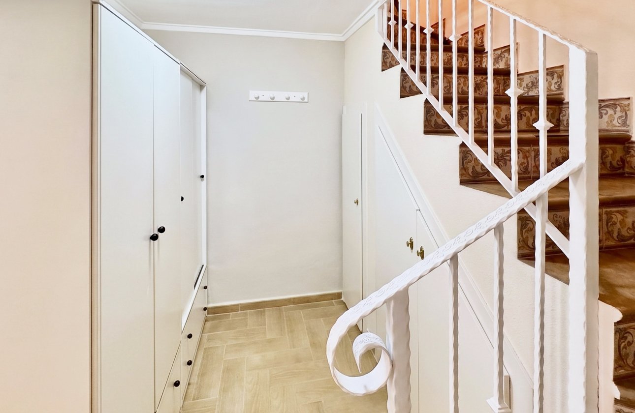 Herverkoop - Town House -
Torrevieja - Costa Blanca